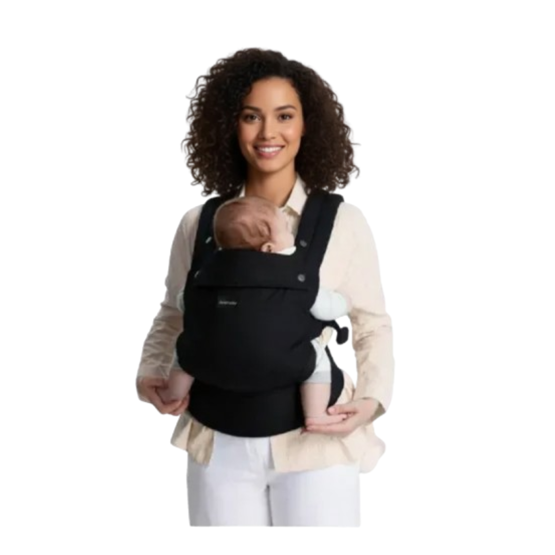 حاملة الأطفال Momcozy Pure Hug آمنة وناعمة وتوفر حرية الحركة للأطفال